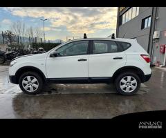 NISSAN QASHQAI J10 per ricambi usati K9K