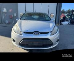 FORD FIESTA per ricambi usati KVJA