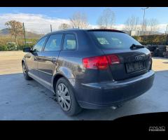 AUDI A3 8P per ricambi usati BMM