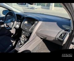 FORD FOCUS STATION WAGON per ricambi usati XWDE - 11