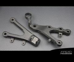 Supporto pedana Anteriore Yamaha R6 2006 – 2024