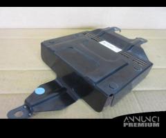 Amplificatore BOSE MAZDA 6 TDI 2.0 del 2005 - 9