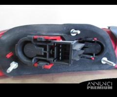 Fanale posteriore destro ALFA ROMEO 159 del 2006 - 8