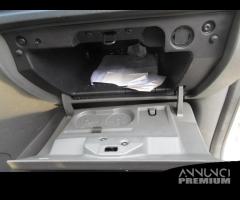 Cassetto portaoggetti FORD FOCUS 2.0 del 2009