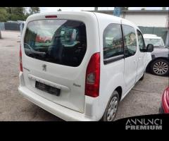 Ricambi PEUGEOT PARTNER TEPEE 1560cc TDCI 2008