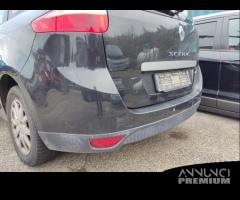 Paraurti posteriore RENAULT SCENIC del 2009