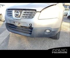 Paraurti anteriore NISSAN QASHQAI del 2008