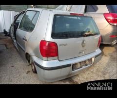 Ricambi VOLKSWAGEN POLO 1390cc benzina del 2000