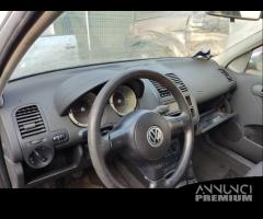 Ricambi VOLKSWAGEN POLO 1390cc benzina del 2000