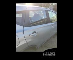 Porta posteriore dx NISSAN QASHQAI del 2008