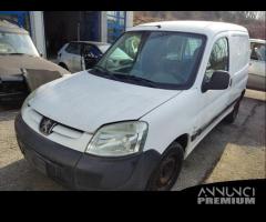 Ricambi PEUGEOT RANCH 1560cc diesel del 2007