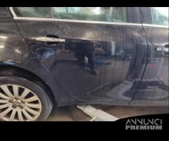 Porta posteriore dx OPEL INSIGNIA del 2009