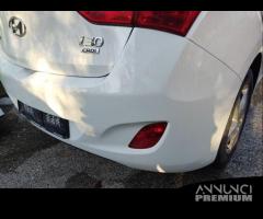 Paraurti posteriore HYUNDAI I30 del 2015