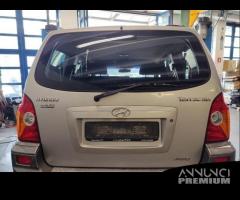 Portellone nudo HYUNDAI TERRACAN del 2001