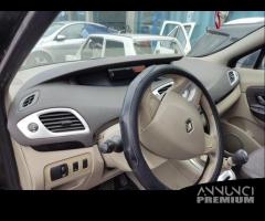 Cruscotto RENAULT SCENIC del 2009