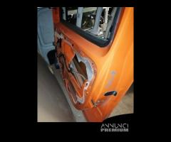 Porta anteriore dx FIAT QUBO del 2010