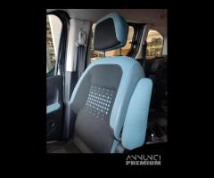 Sedile anteriore dx CITROEN BERLINGO del 2013