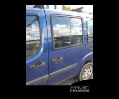 Porta laterale sx nuda FIAT DOBLO del 2006