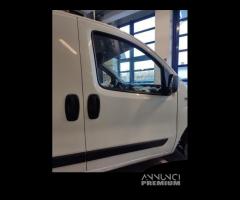 Porta anteriore dx nuda FIAT FIORINO del 2017