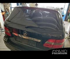 Portell nudo MERCEDES-BENZ CLASSE B 180 2006