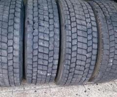 295 80 22.5 gomme brigestone usate