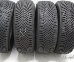 Pneumatici invernali i 225 55 17 michelin