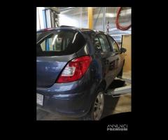 Portellone nudo OPEL CORSA D del 2011