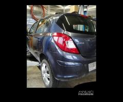 Portellone nudo OPEL CORSA D del 2011