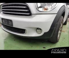 Paraurti anteriore MINI COOPER D del 2011