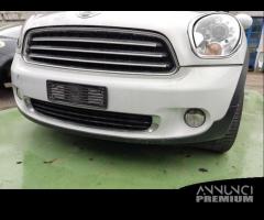 Paraurti anteriore MINI COOPER D del 2011 - 6