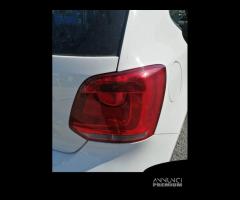 Fanale posteriore destro VOLKSWAGEN POLO del 2010