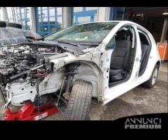 Ricambi VOLKSWAGEN GOLF 7 1598cc TDI del 2019 - 14