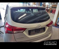 Portellone nudo HYUNDAI IX20 del 2015