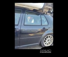 Porta posteriore sx VOLKSWAGEN GOLF 4 2000