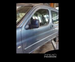 Porta anteriore sx nuda CITROEN BERLINGO del 2006