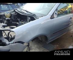 Parafango sinistro VOLKSWAGEN POLO del 2008