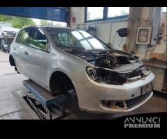 Ricambi VOLKSWAGEN GOLF 6 1598cc TDI del 2010