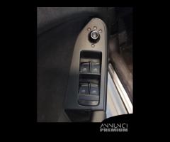 Comando vetri ant sx AUDI A4 del 2011