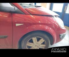 Parafango destro RENAULT MEGANE SCENIC del 2005