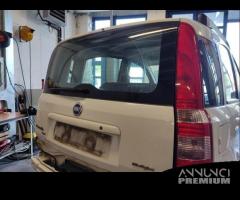 Portellone nudo FIAT PANDA del 2005