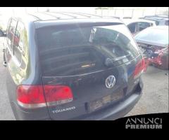 Portellone nudo VOLKSWAGEN TOUAREG del 2003