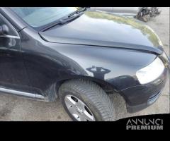 Parafango destro VOLKSWAGEN TOUAREG del 2003