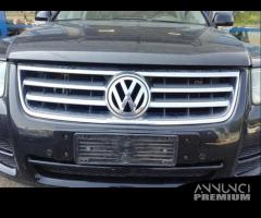 Griglia anteriore VOLKSWAGEN TOUAREG del 2003