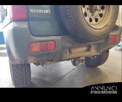 Paraurti posteriore SUZUKI JIMNY del 2009