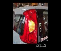 Fanale posteriore sinistro FIAT PANDA del 2018