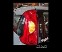 Fanale posteriore sinistro FIAT PANDA del 2018