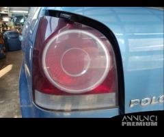 Fanale posteriore sinistro VOLKSWAGEN POLO del 200