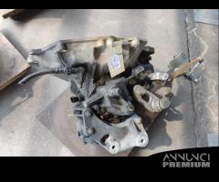 Cambio OPEL CORSA D 1229cc benzina del 2009