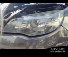 Proiettore sinistro OPEL ASTRA J del 2013