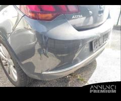 Paraurti posteriore OPEL ASTRA J del 2013 - 7